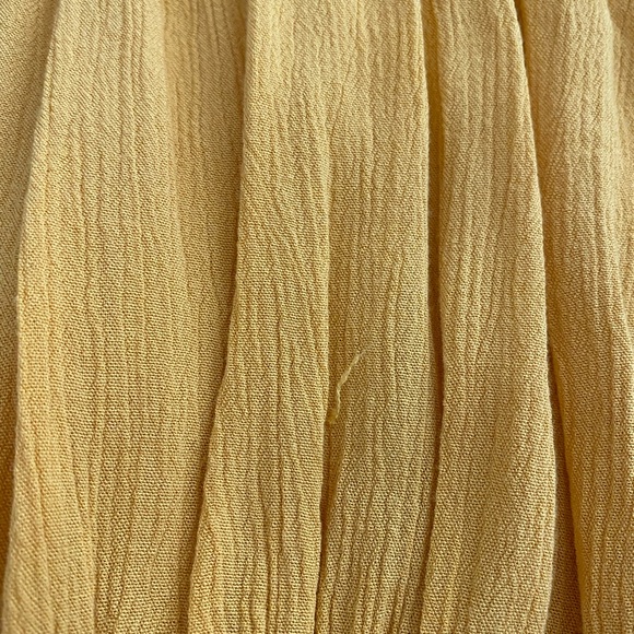 Yellow romper. Mustard color. Good condition - Picture 4 of 5